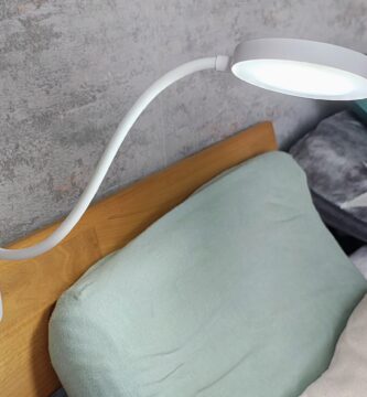 Удобная лампа для чтения