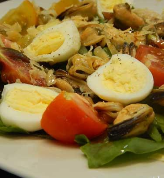 Салат с морепродуктами