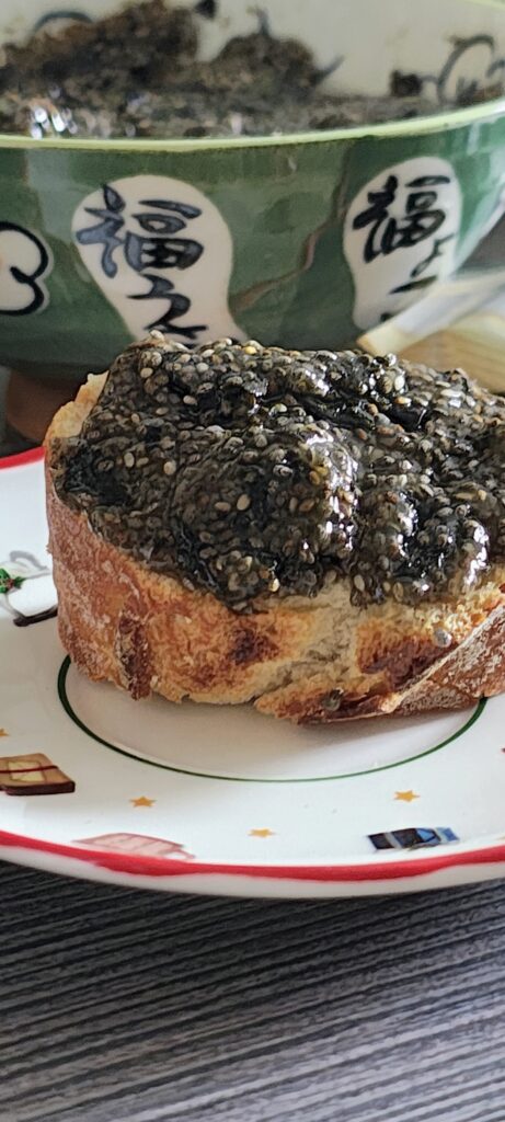 ерная икра из семян чиа и нори